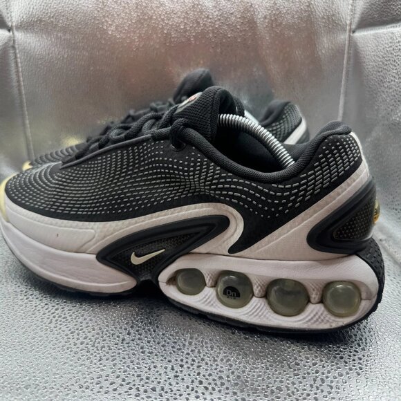 Size‎ 11 Nike Air Max DN Mens Black White Cool Gray Running Sneakers DV3337-003 main image 10